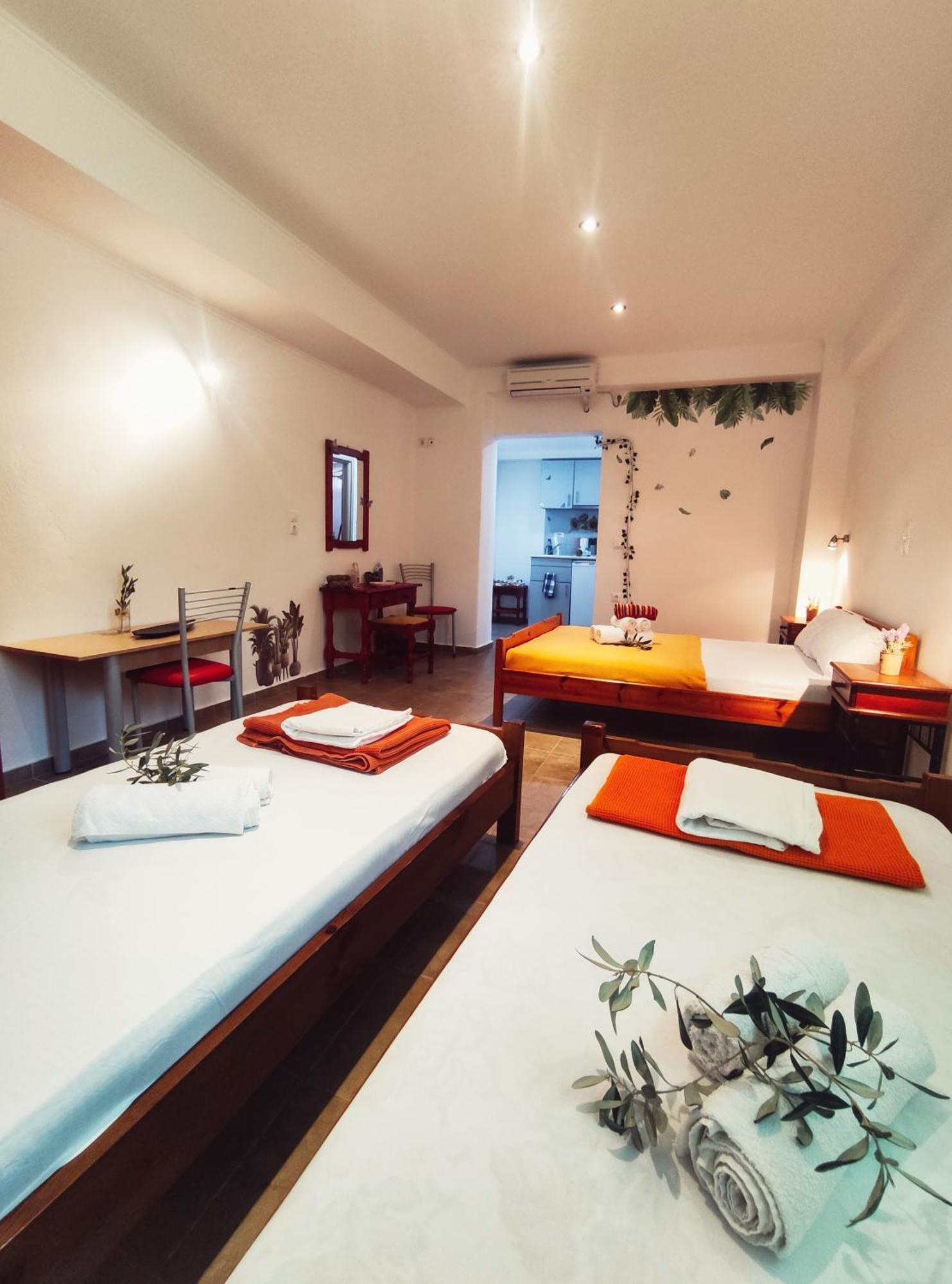 Rena'S Rooms Μελίντα Melinta Zimmer foto