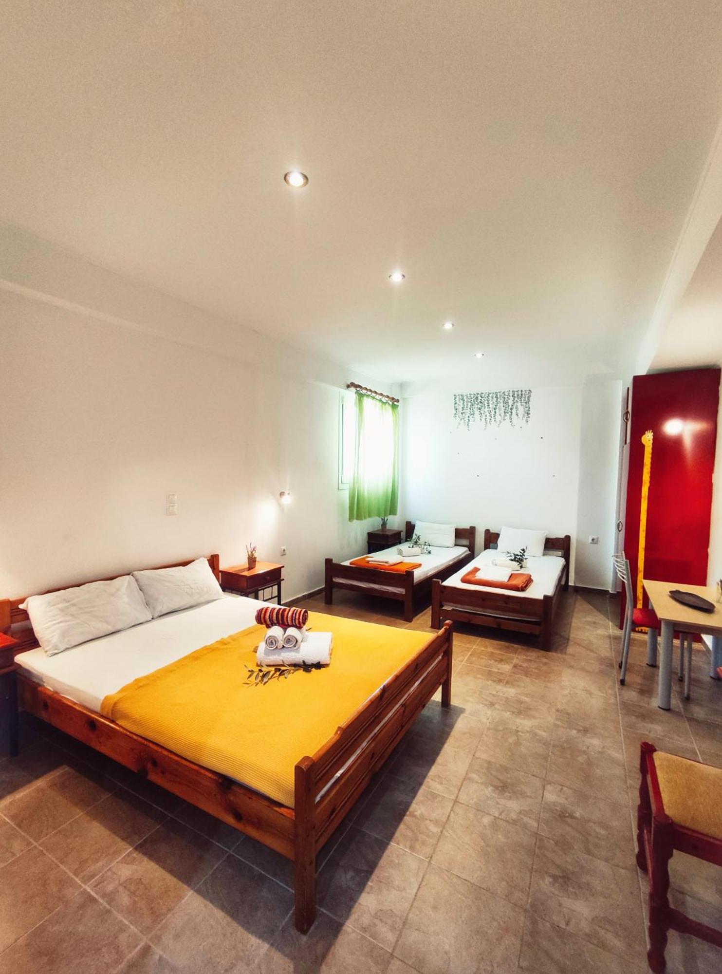 Rena'S Rooms Μελίντα Melinta Zimmer foto